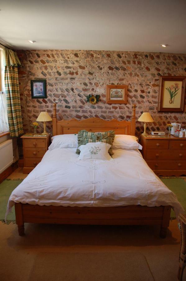 Clayton Wickham Farmhouse Hurstpierpoint Ngoại thất bức ảnh